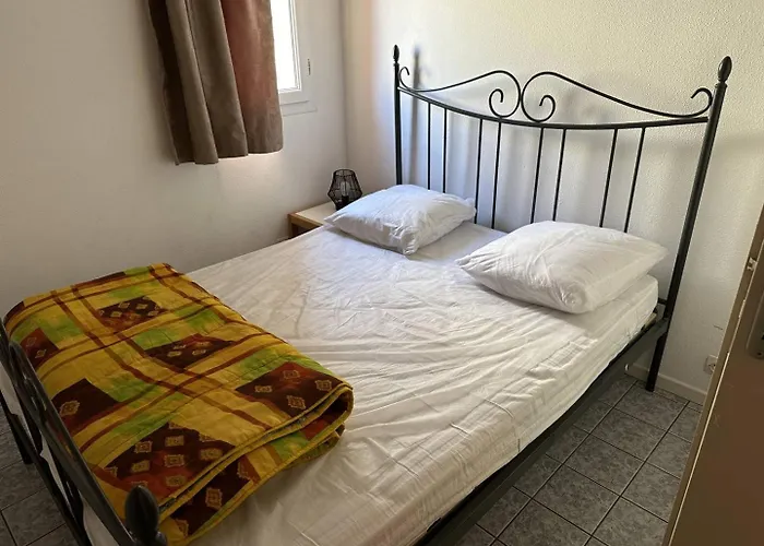 Holidayland 261 T2 Mezzanine 6 Couchages Climatise Апартаменты *